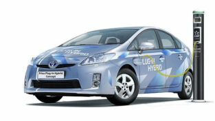 toyota-prius-plug-in-hybrid