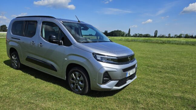 test opel combo